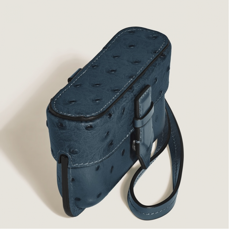 Étui pour Accessoires de Plume avec Bandoulière en Cuir Embossé Autruche