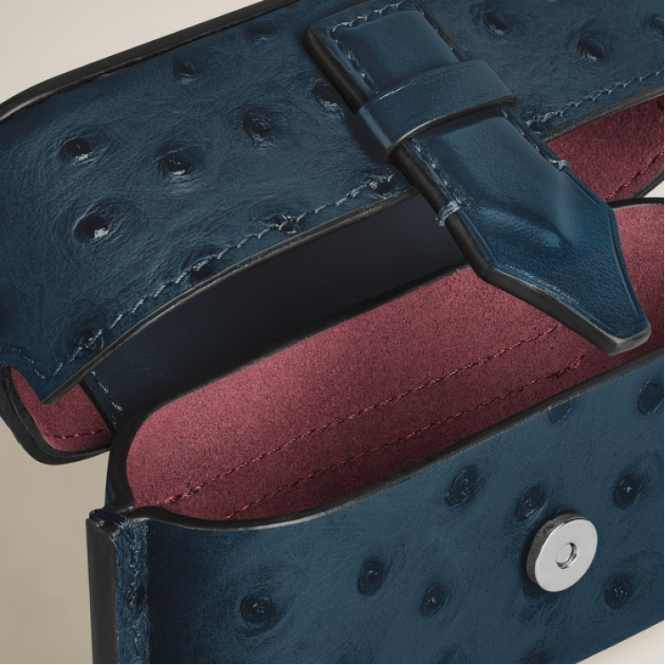 Étui pour Accessoires de Plume avec Bandoulière en Cuir Embossé Autruche