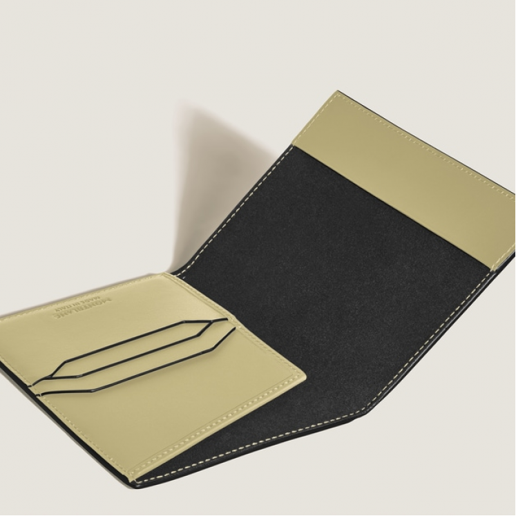 Porte-Passeport en Cuir Extreme